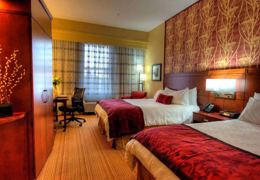 Courtyard By Marriott Waterloo St. Jacobs Hotel Ngoại thất bức ảnh